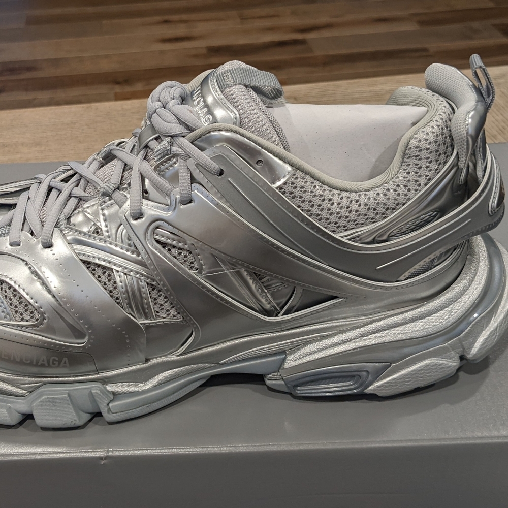 Men's Balenciaga "Track" Metallic Caged Mesh Sneakers Silver - Picture 5 of 7